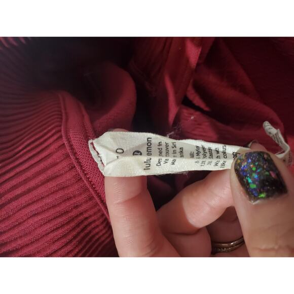 Lululemon Rest Less 1/2 Zip Pullover Diamond Top Womens Size 10 Star Ruby Pink - Picture 10 of 12